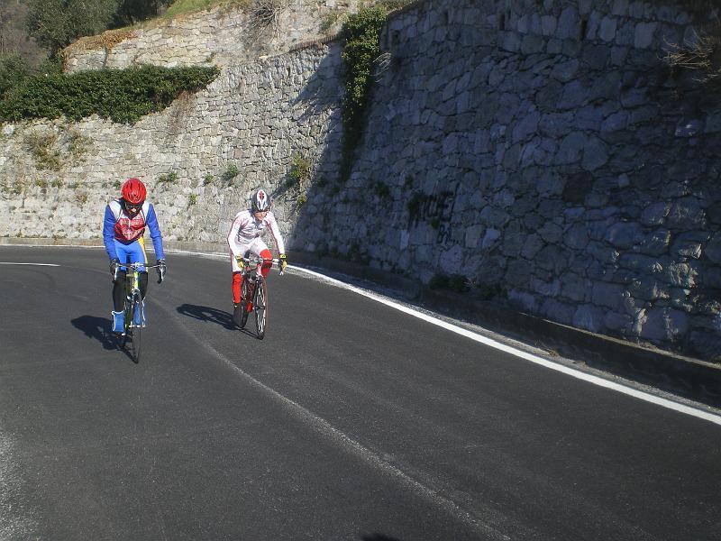 Luca e Emanuele a Castevecchio di RoccaBarbena.jpg